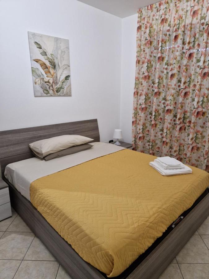 Flowers Apartment Villa Caldari Exteriör bild